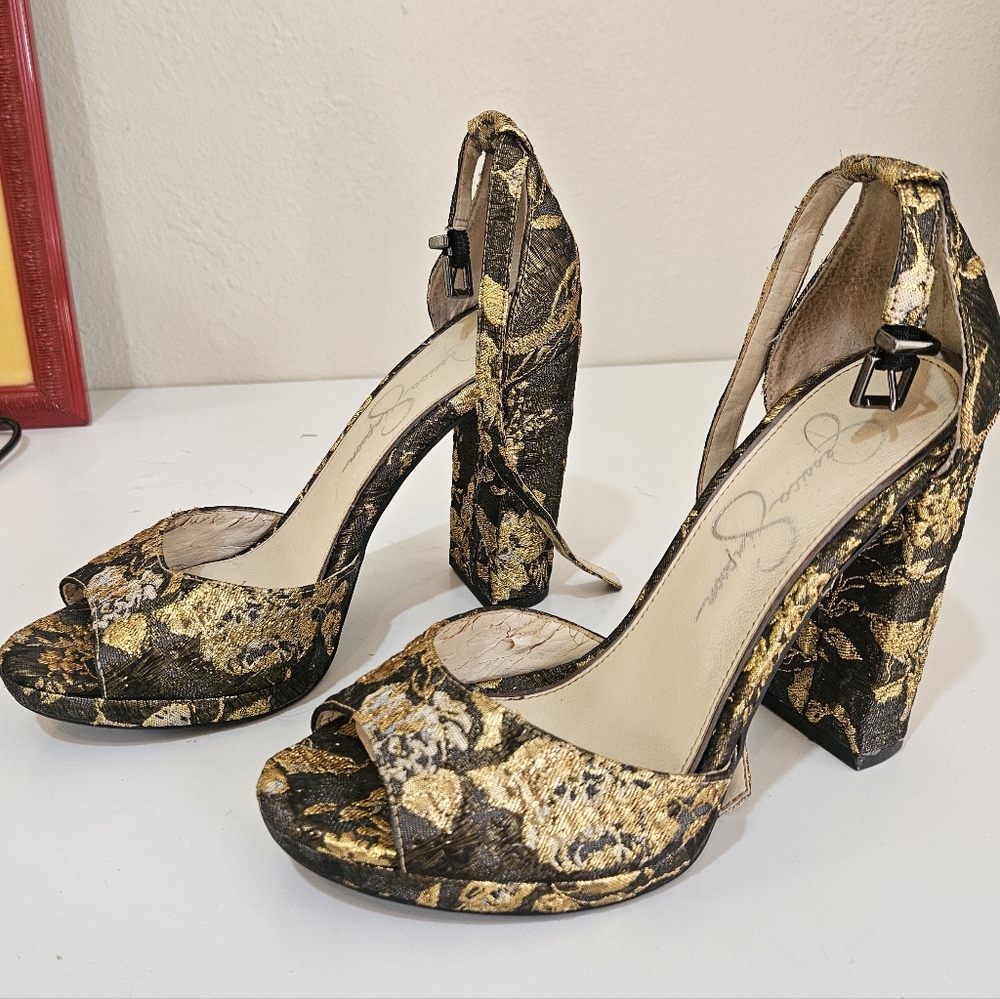 Jessica Simpson Gold and Black Laced Women's Heels